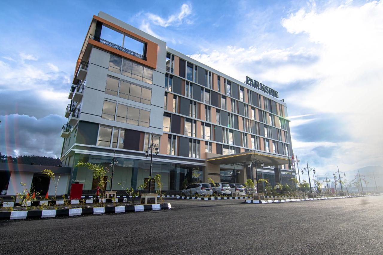 Parkside Gayo Petro Hotel Takengon Eksteriør billede
