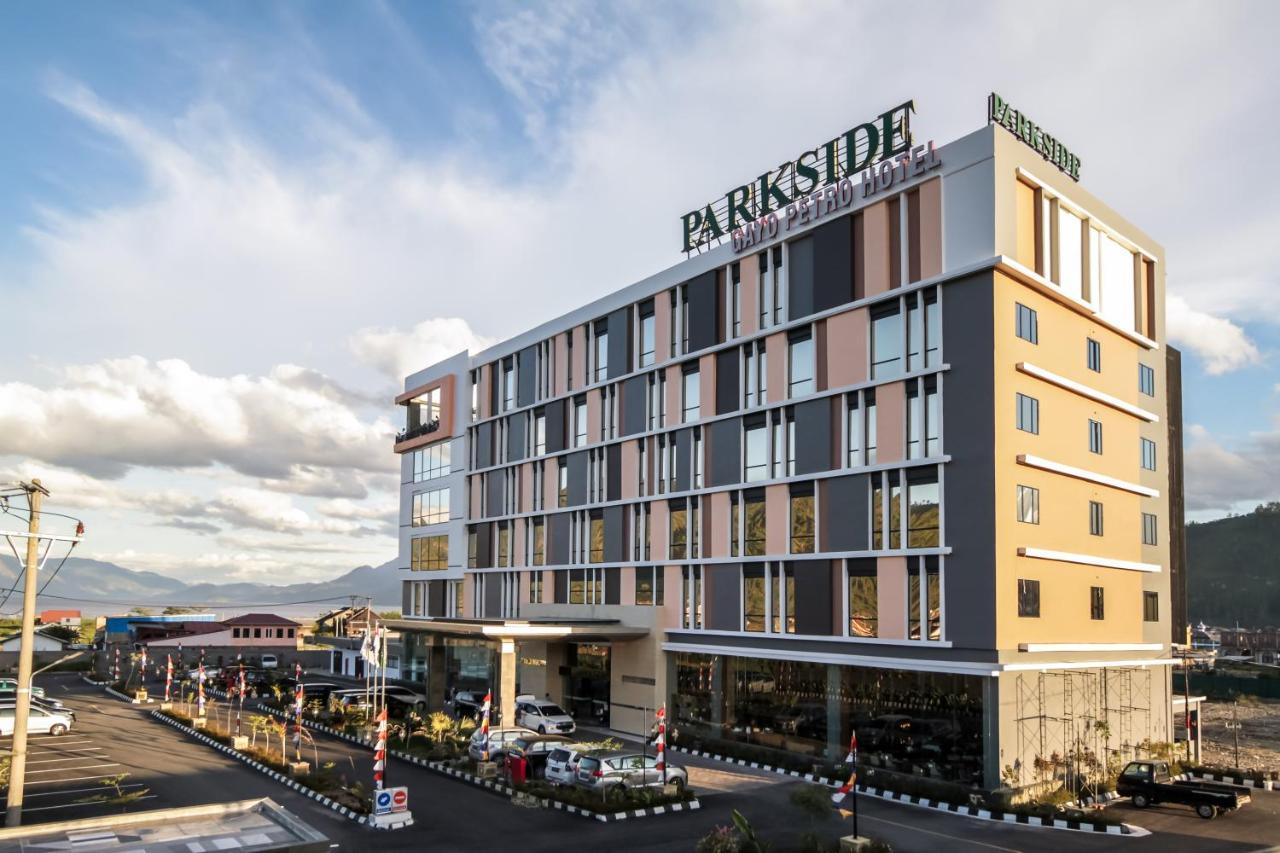 Parkside Gayo Petro Hotel Takengon Eksteriør billede